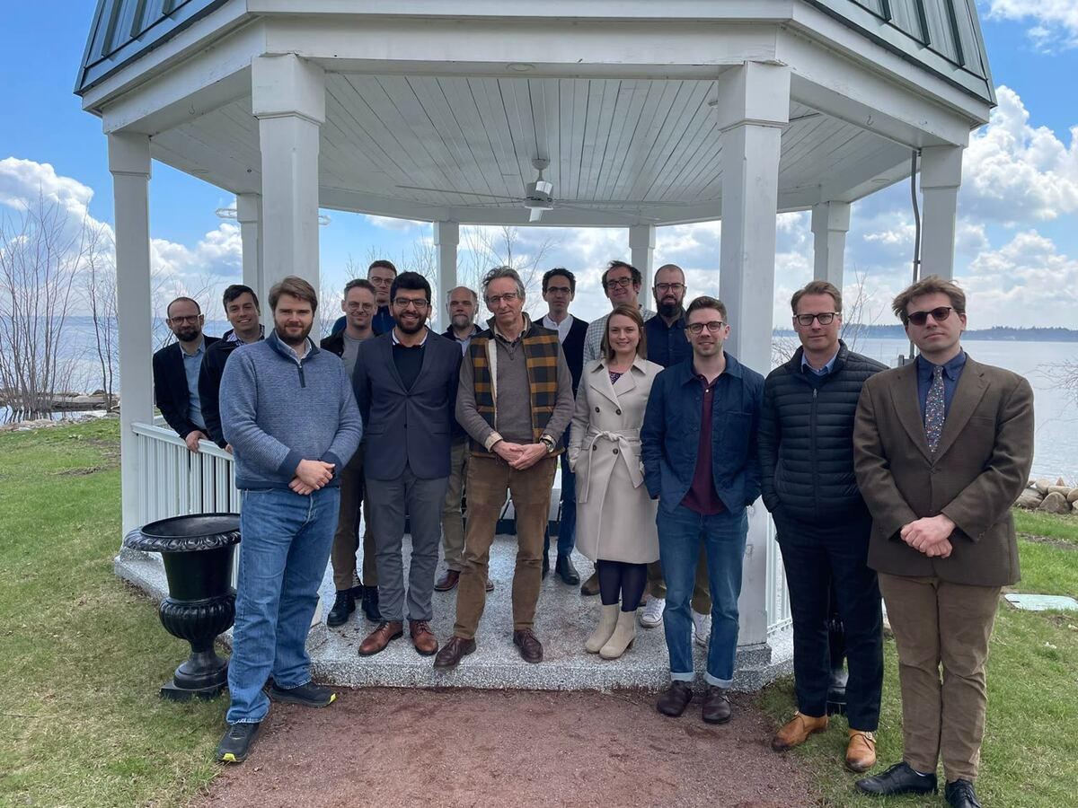 Photo de groupe, séminaire doctoral et post-doctoral 2023, Oka (Québec, Canada)